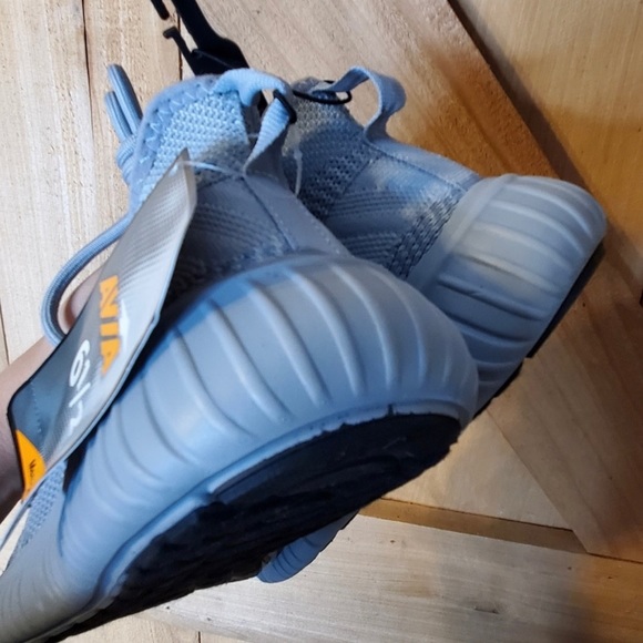 Avia Gray Memory Foam Mixed Knit Trainers, Size 6 1/2! - Picture 3 of 4